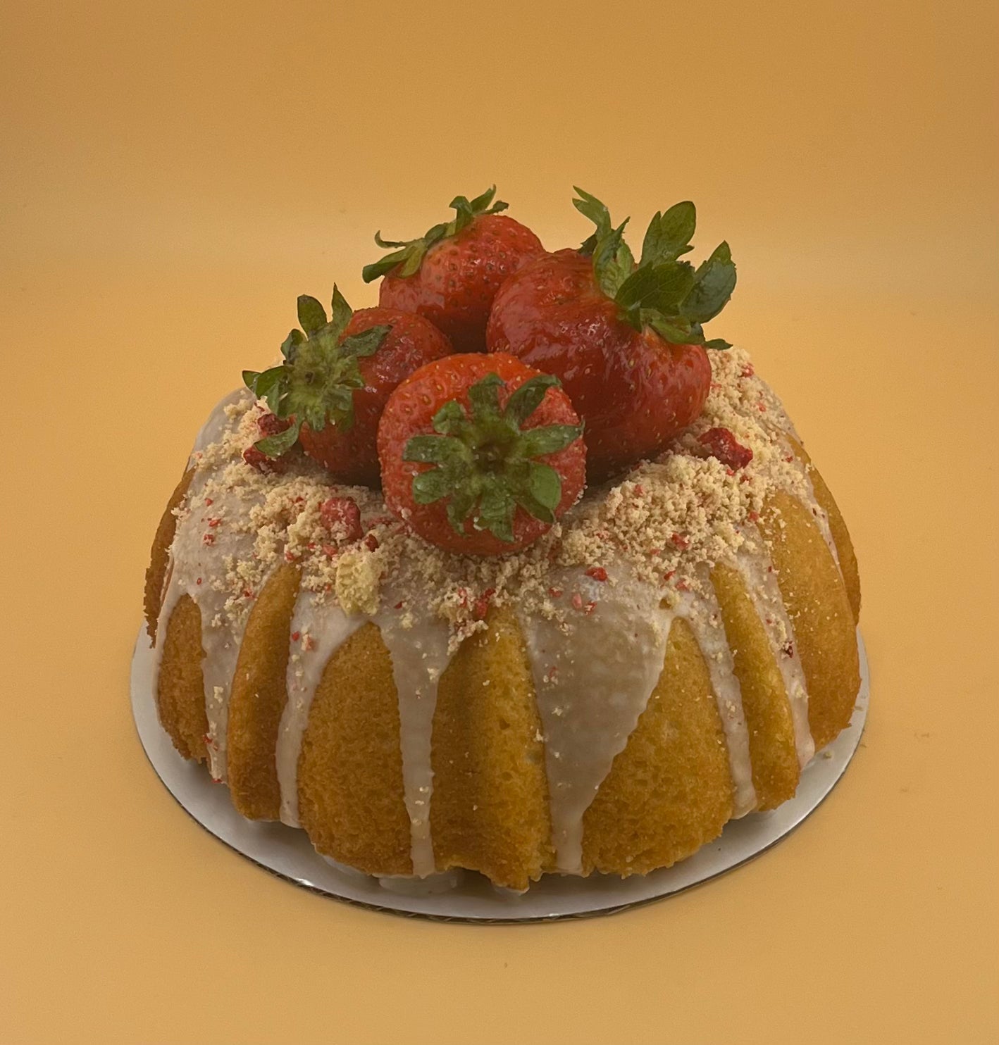 6-inch Strawberry Shortcake Themed Strawberry Cake Bundt