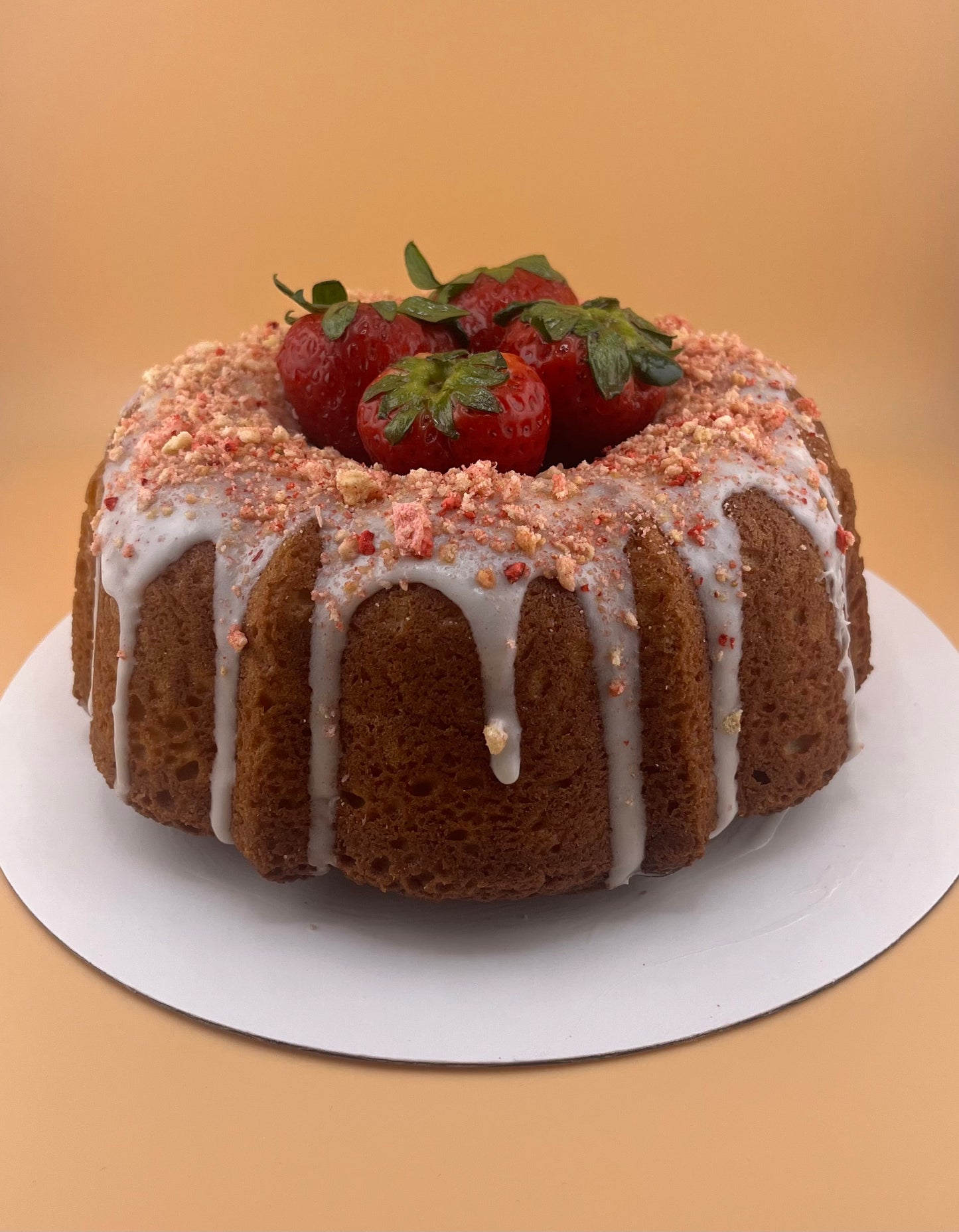 6-inch Strawberry Shortcake Themed Vanilla Poundcake